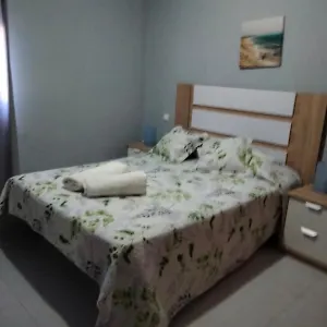 https://apart-club-labarrosa.es-andalucia.com